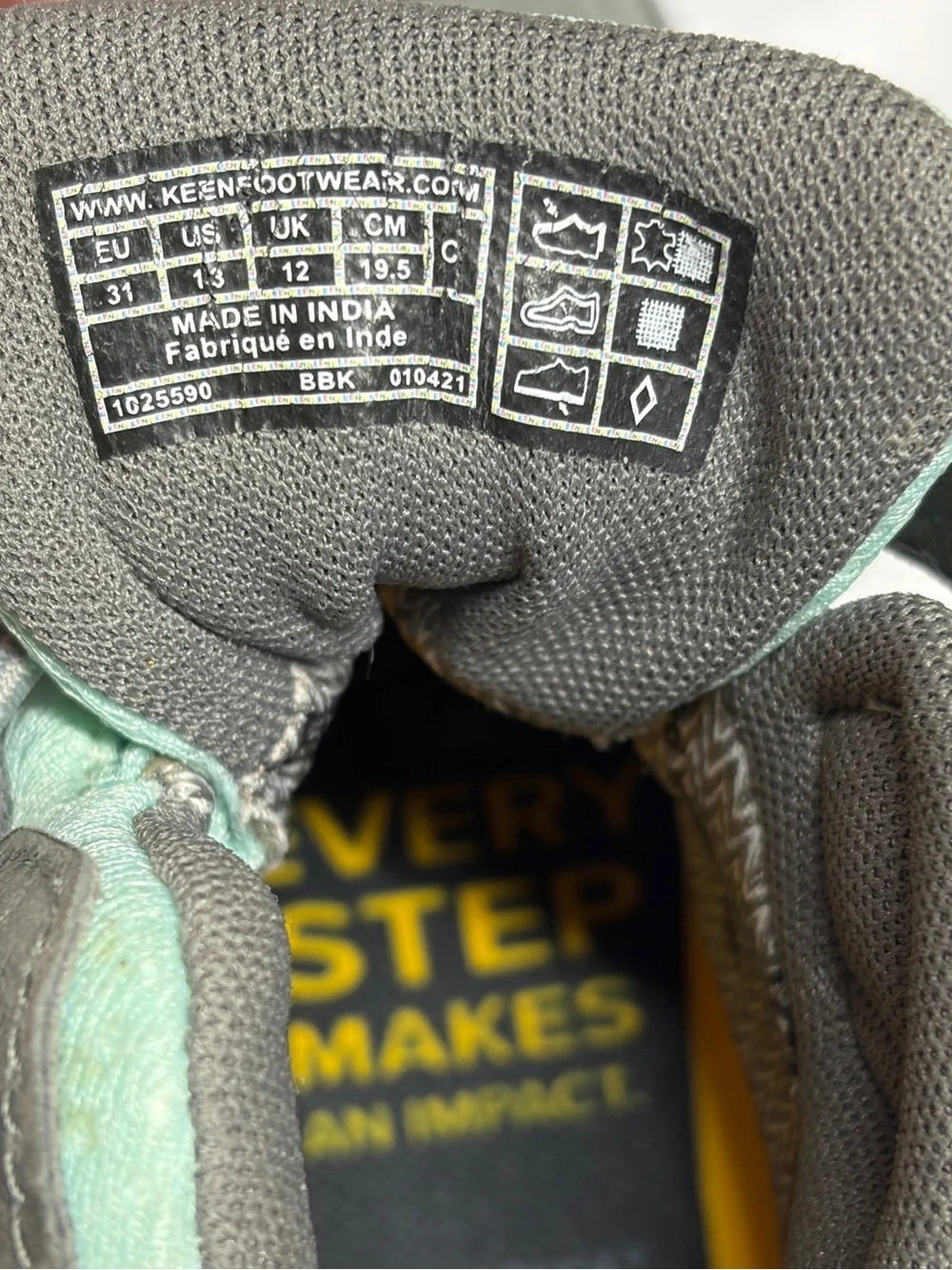 Keen Kids Ridge Flex Mid hiking boots Toddler/Little Kid size 13